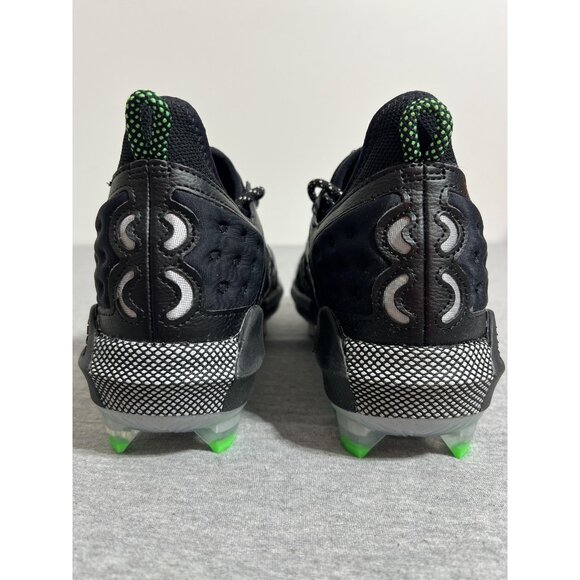 Athletic_Shoes